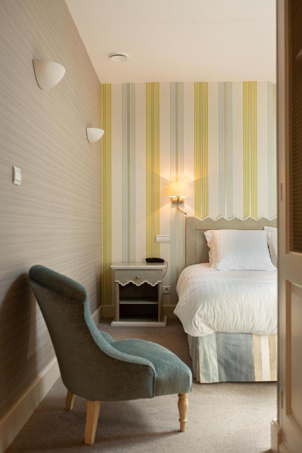 Hotel Le Square Astaffort Zewnętrze zdjęcie